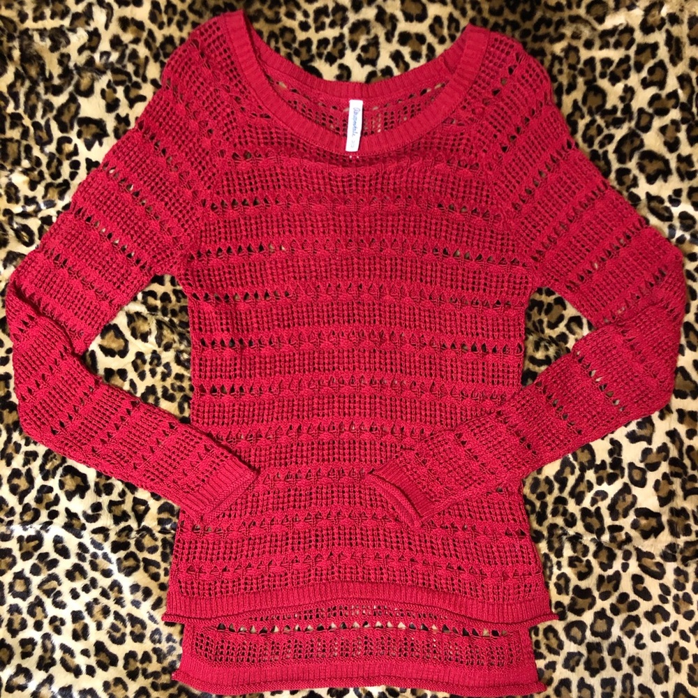 Aeropostale Red Loose-Knit Longsleeve Crew Neck Sweater Medium Sheer Stretchy